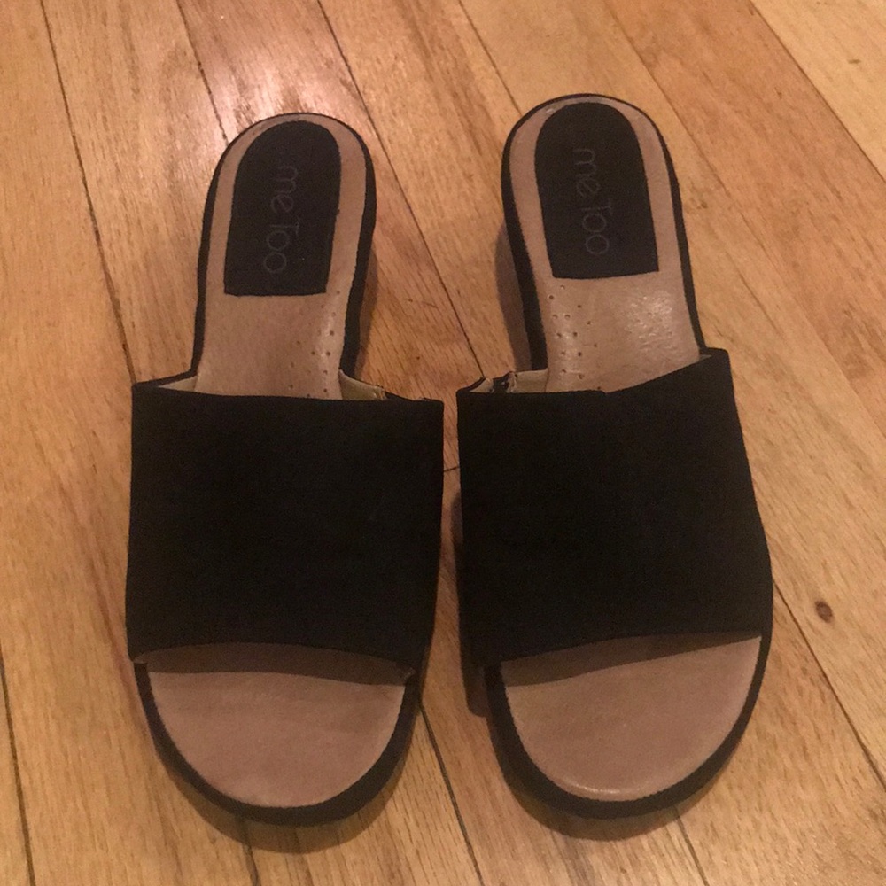 Women’s black slip on shoe
